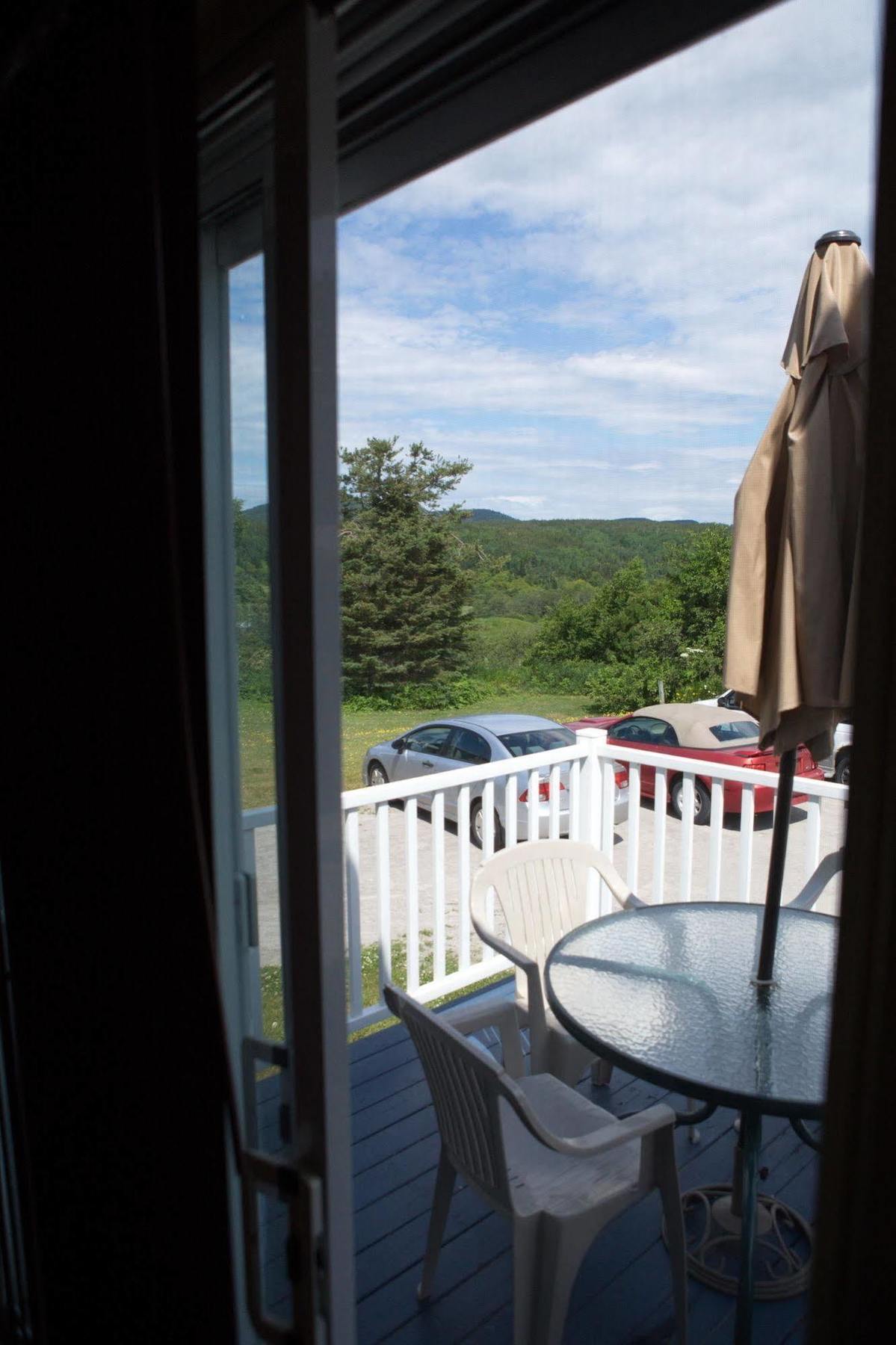 Les Appartements De La Bergeronnette Grandes-Bergeronnes Zewnętrze zdjęcie